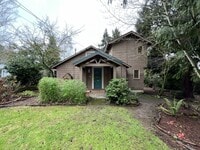Building Photo - Vintage Urban Farmhouse 3 Bd 1 Bath home! Large bonus room & Balcony!  Surrounded by trees on lar...
