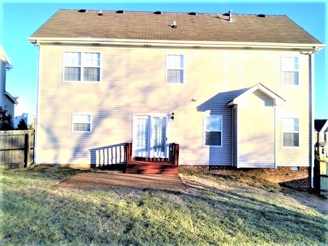 Building Photo - 7008 Masonboro Dr