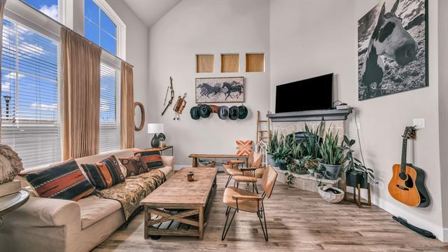 Building Photo - 2357 Longspur Dr