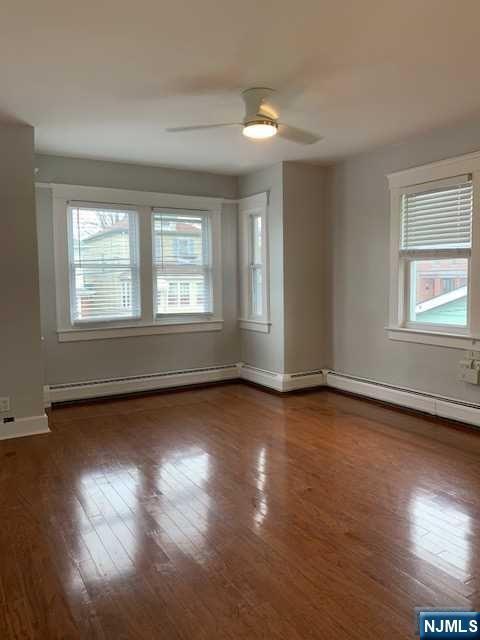 Building Photo - 378 Park Ave