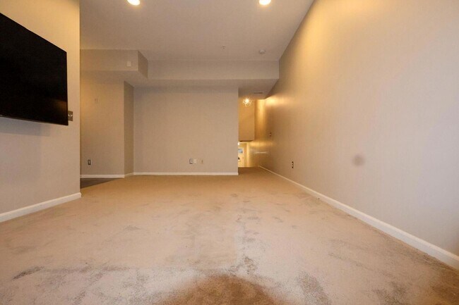 Building Photo - 39194 Brookfield Dr