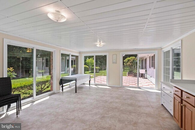 Building Photo - 4650 Palomino Ct