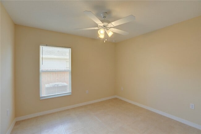 Building Photo - 8346 99th Ct