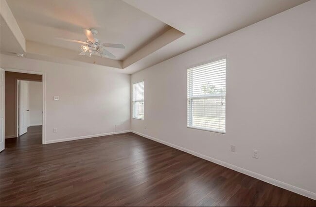 Building Photo - 5242 Espuela Ln
