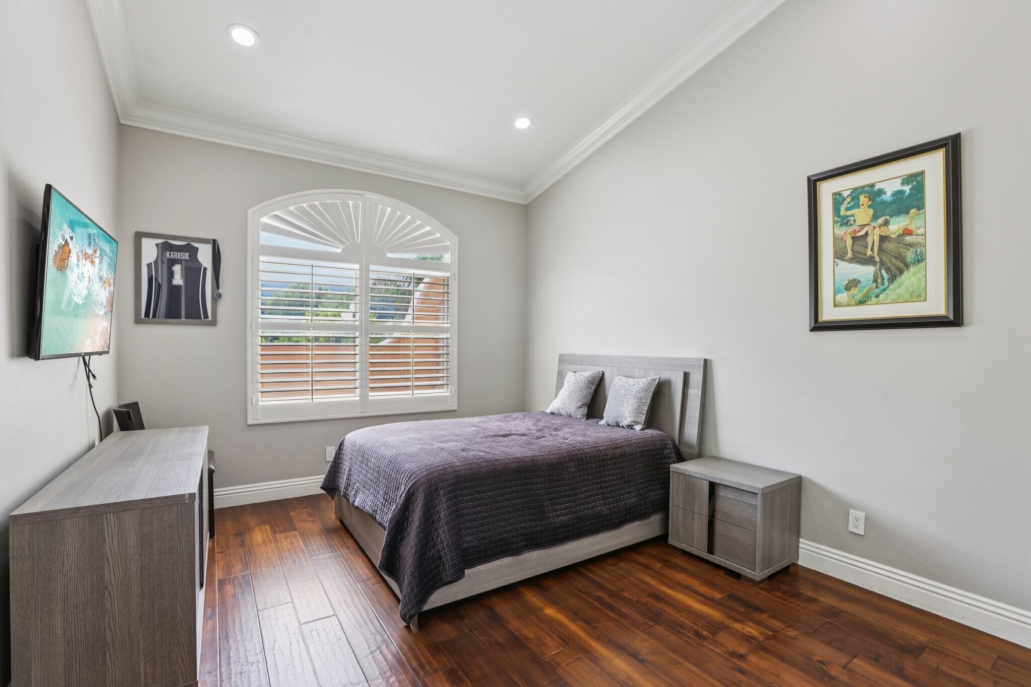 Building Photo - 27048 Triumph Ave