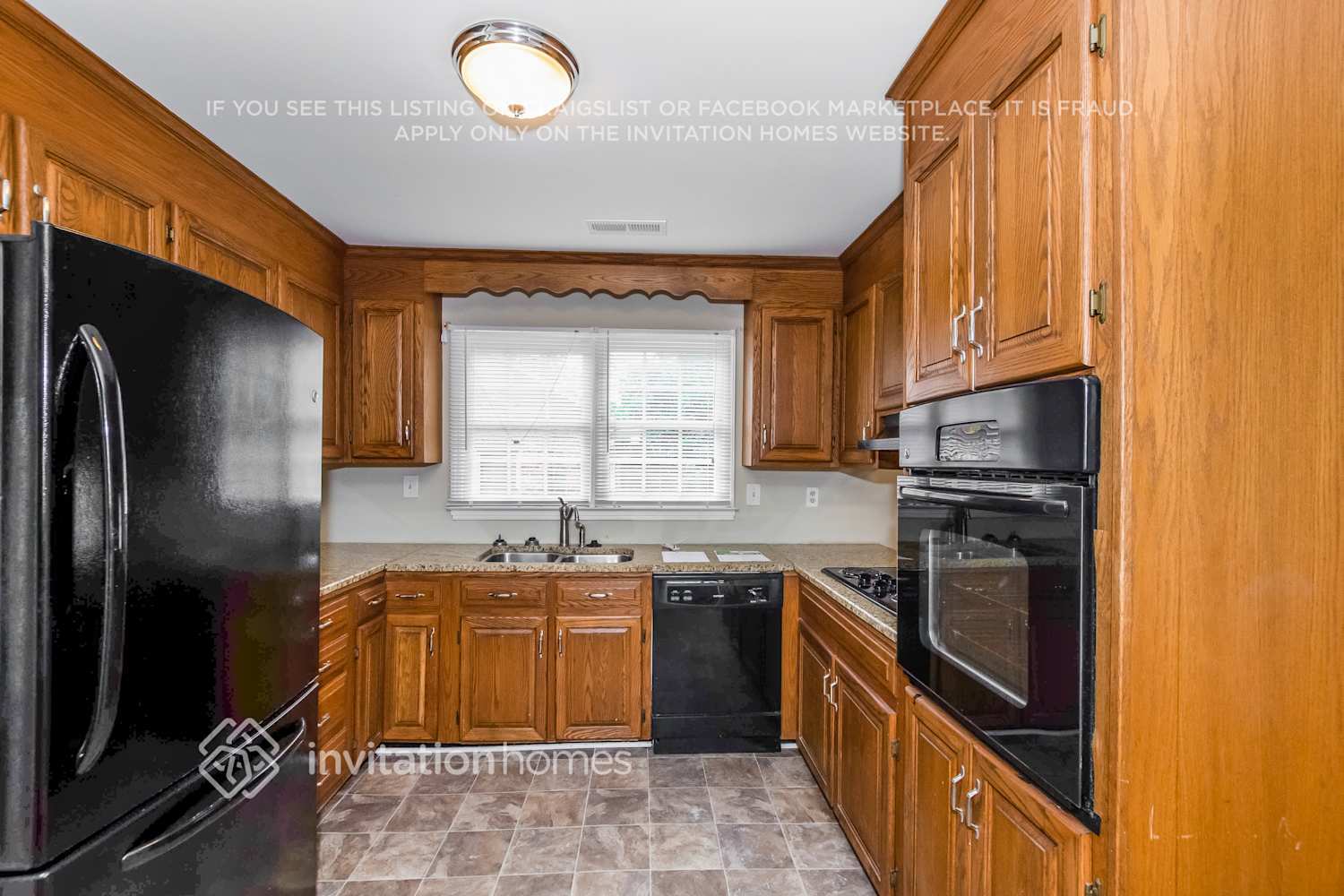 Building Photo - 6000 Sheppard Ct