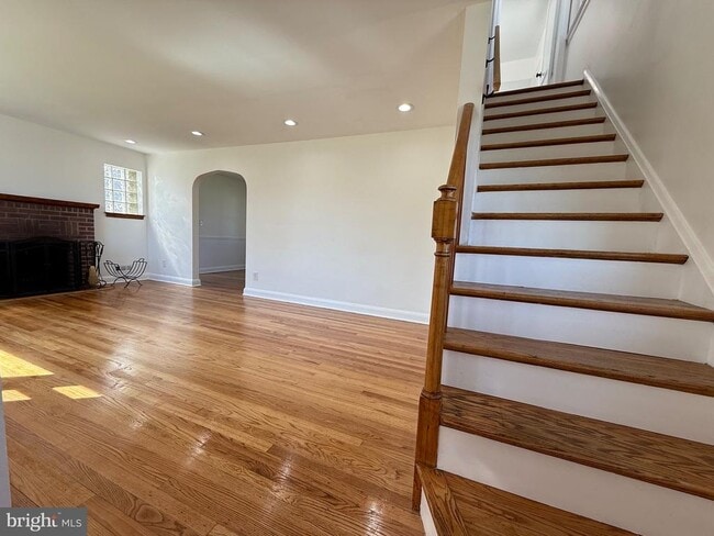 Building Photo - 6134 Marglenn Ave