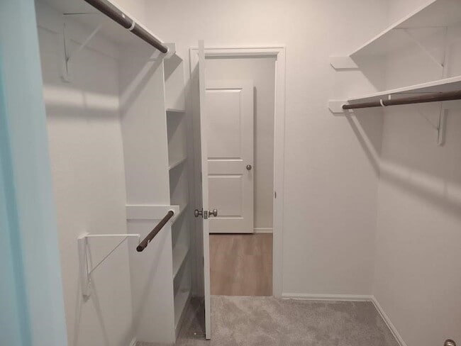 Building Photo - 1420 Cantabria Ct