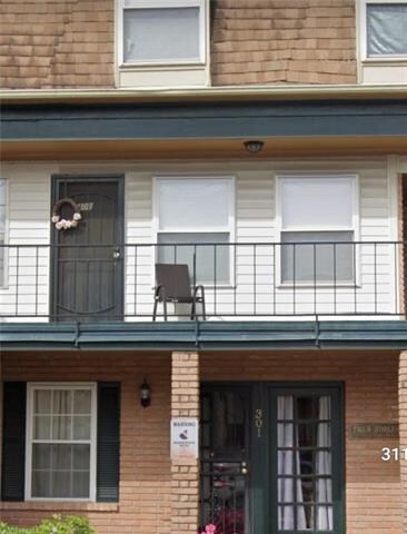 Building Photo - 3110 Edenborn Ave