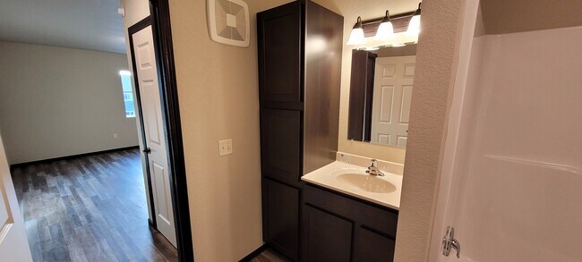 Building Photo - 800 Mickelson Dr