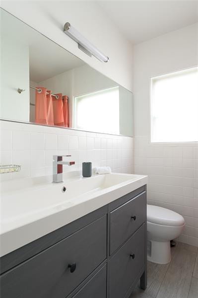 Building Photo - 1020 N Victoria Park Rd