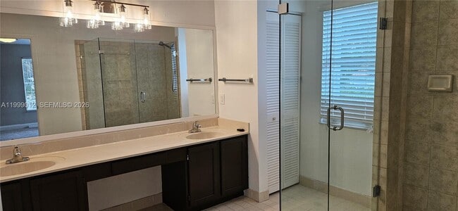 Building Photo - 4020 Sabal Lakes Rd