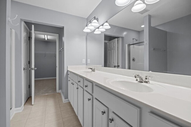 Building Photo - 7805 Jeffrey Alan Ct