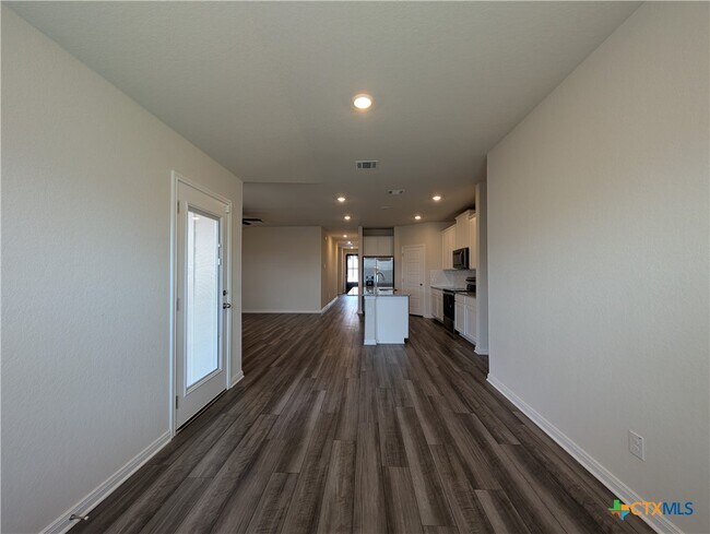 Building Photo - 3069 Charyn Wy