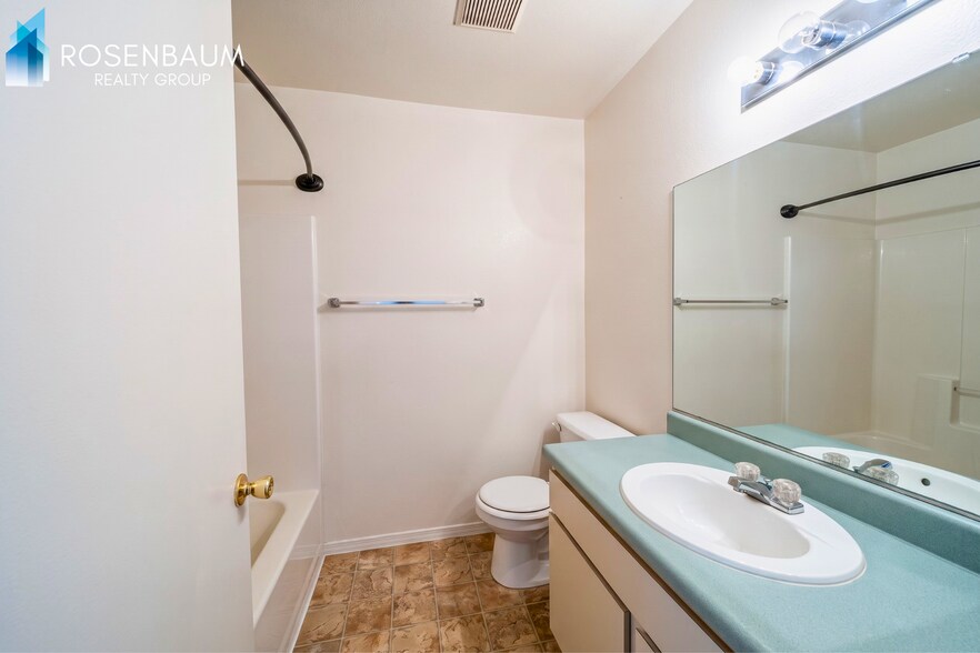 Building Photo - 2-Bedroom, 1.5-Bath Two-Story First-Floor Apartment in a 4-Plex with Mountain Views