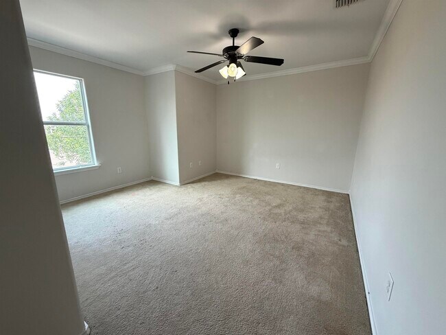Building Photo - 11217 Pedrosa St