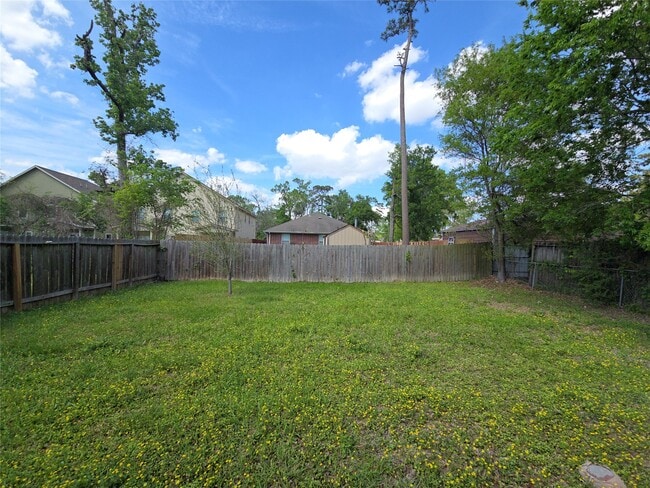 Building Photo - 8205 Claiborne St