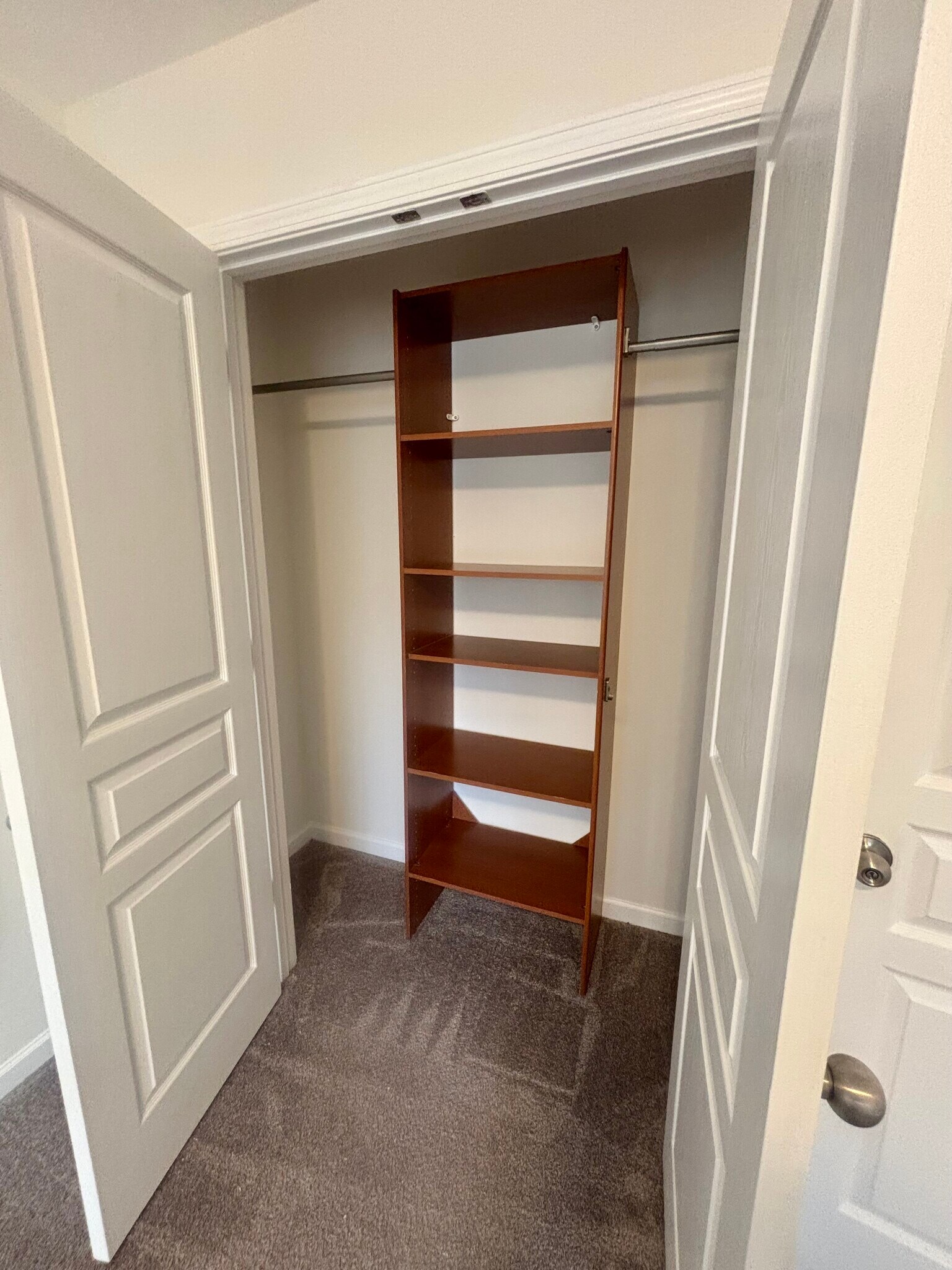 Building Photo - 119 Townview Dr