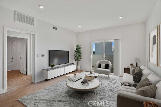 Building Photo - 8750 Sepulveda Blvd