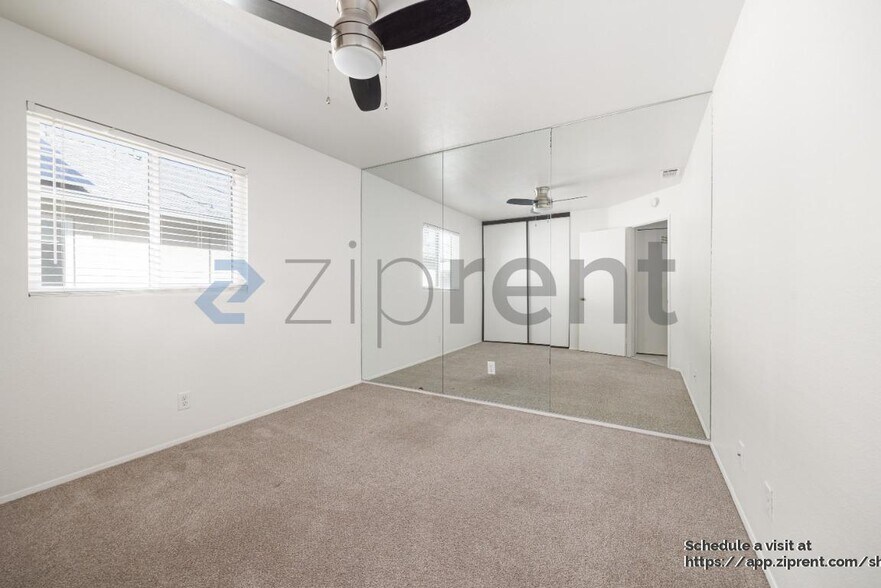 Building Photo - 4517 College Way