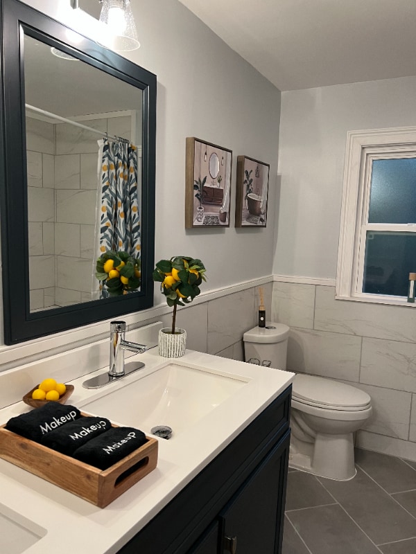 Building Photo - 917 Pinellas St