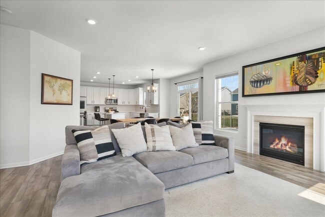 Building Photo - 15312 S Sawgrass Cir