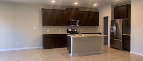 Building Photo - 6605 Verona Pl