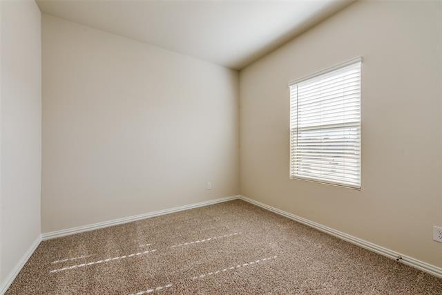 Building Photo - 102 Monarch Wy