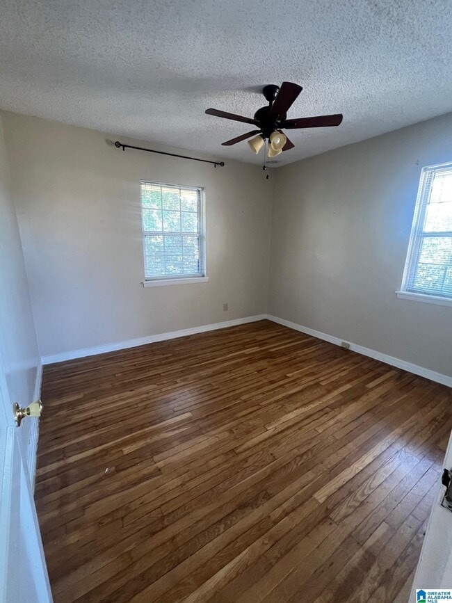 Building Photo - 1208 34th St S