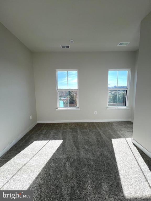 Building Photo - 4308 Ellipse Ter