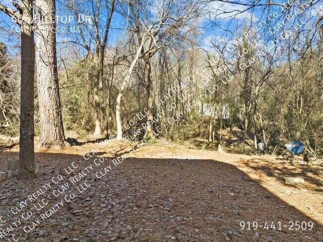 Building Photo - 606 Hilltop Dr