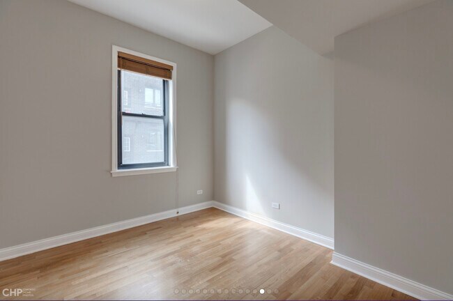 Building Photo - 224 S Oakley Blvd