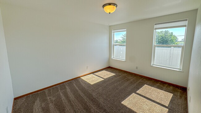 Building Photo - 1229 Sonata Lane