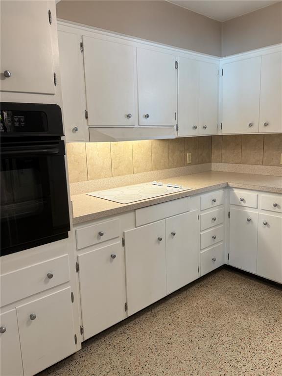 Building Photo - 2100 E Vina Del Mar Blvd