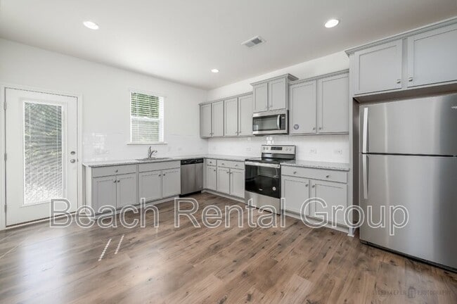 Building Photo - 209 Banbury Ln