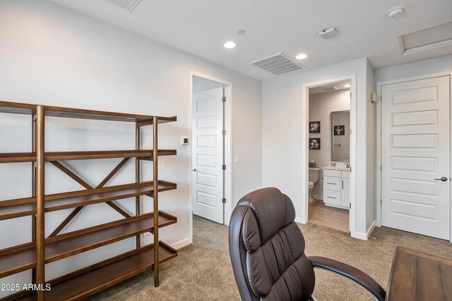 Building Photo - 4100 S Pinelake Way