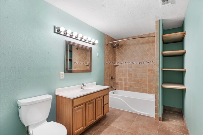 Building Photo - 4161 FM 2666 Rd