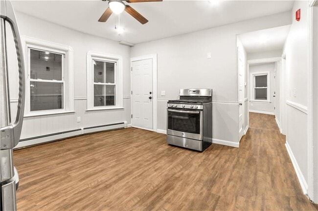 Building Photo - 538 Power Rd