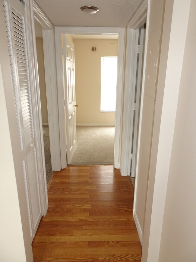 Building Photo - Pine Castle Villas Apartments