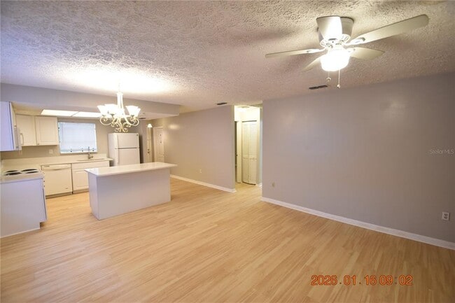 Building Photo - 5824 Grey St