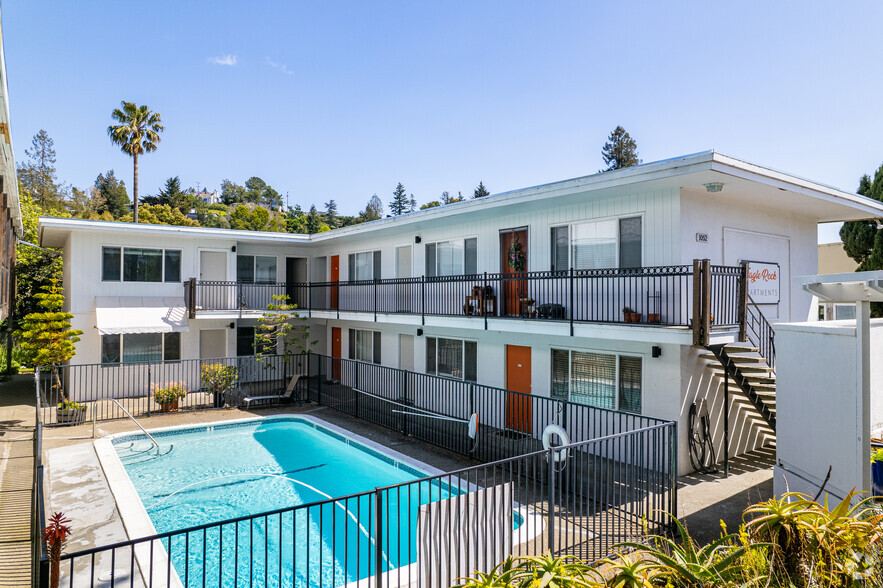 Alt. Exterior - Eagle Rock Apartments