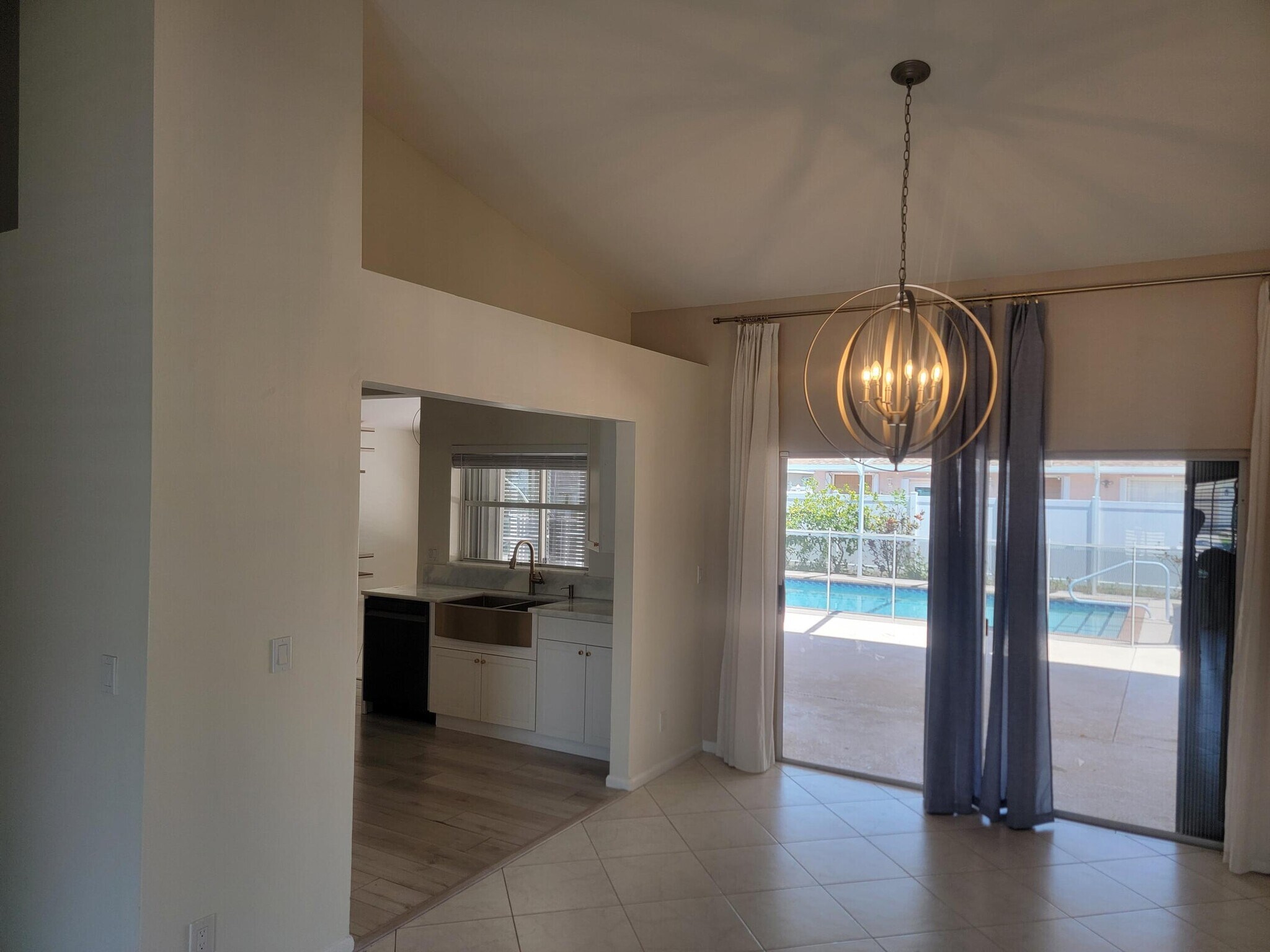 Building Photo - 9082 Cavatina Pl