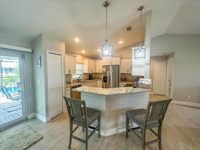 Building Photo - 11707 Willmington Blvd