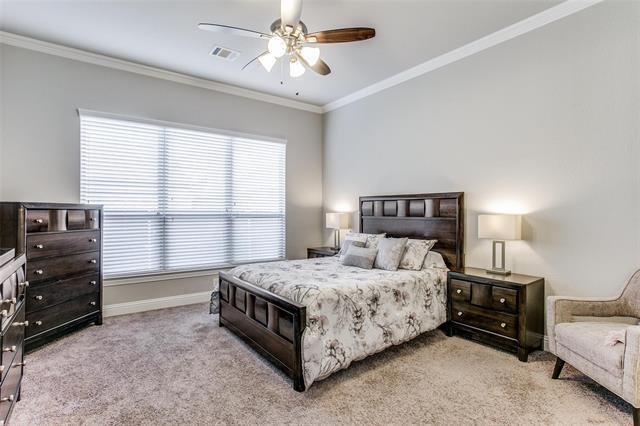 Building Photo - 3901 Bentley Dr