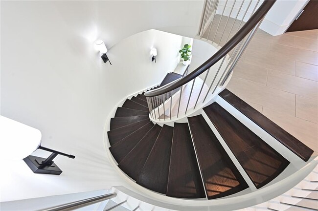 Building Photo - 221 Cosmopolitan Ct