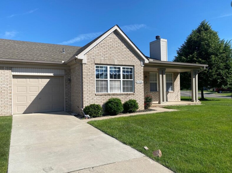Primary Photo - 41506 Greenspire Dr