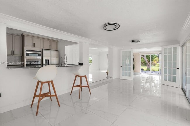 Building Photo - 7601 NW 82nd Terrace