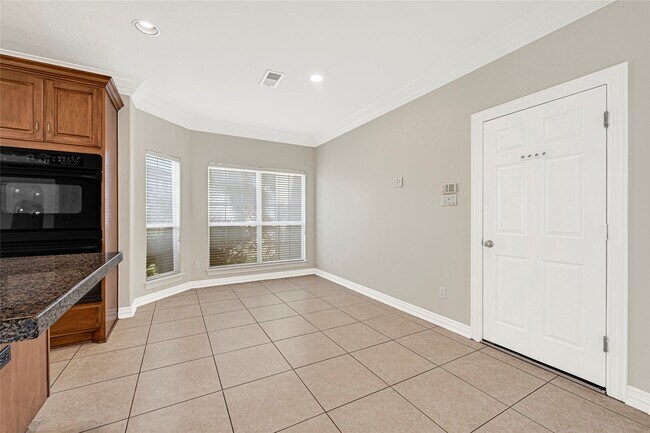 Building Photo - 2014 Ivy Crest Ct