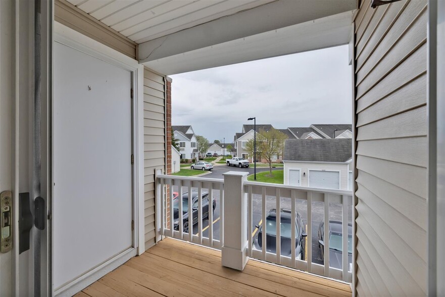 Building Photo - 222 Bertram Dr