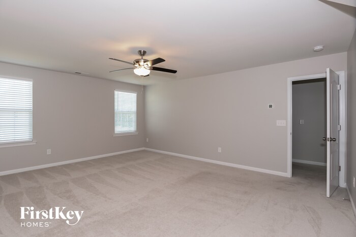 Building Photo - 16021 Pela Croix Dr